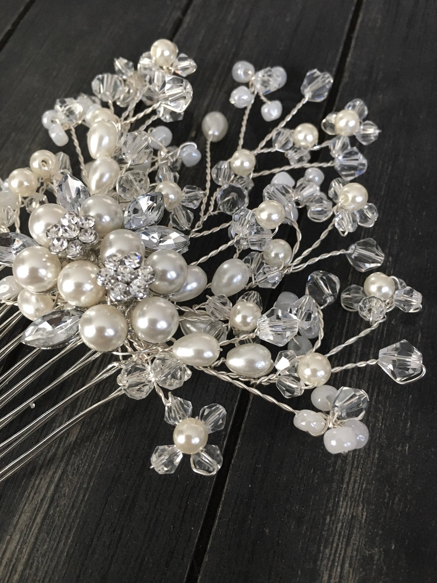 Garden Floral Burst Pearl & Crystal Bridal Hair Comb