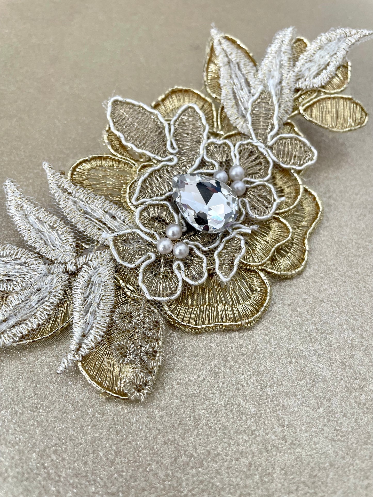 Golden Gal Lace and Crystal Embellished Hair Clip