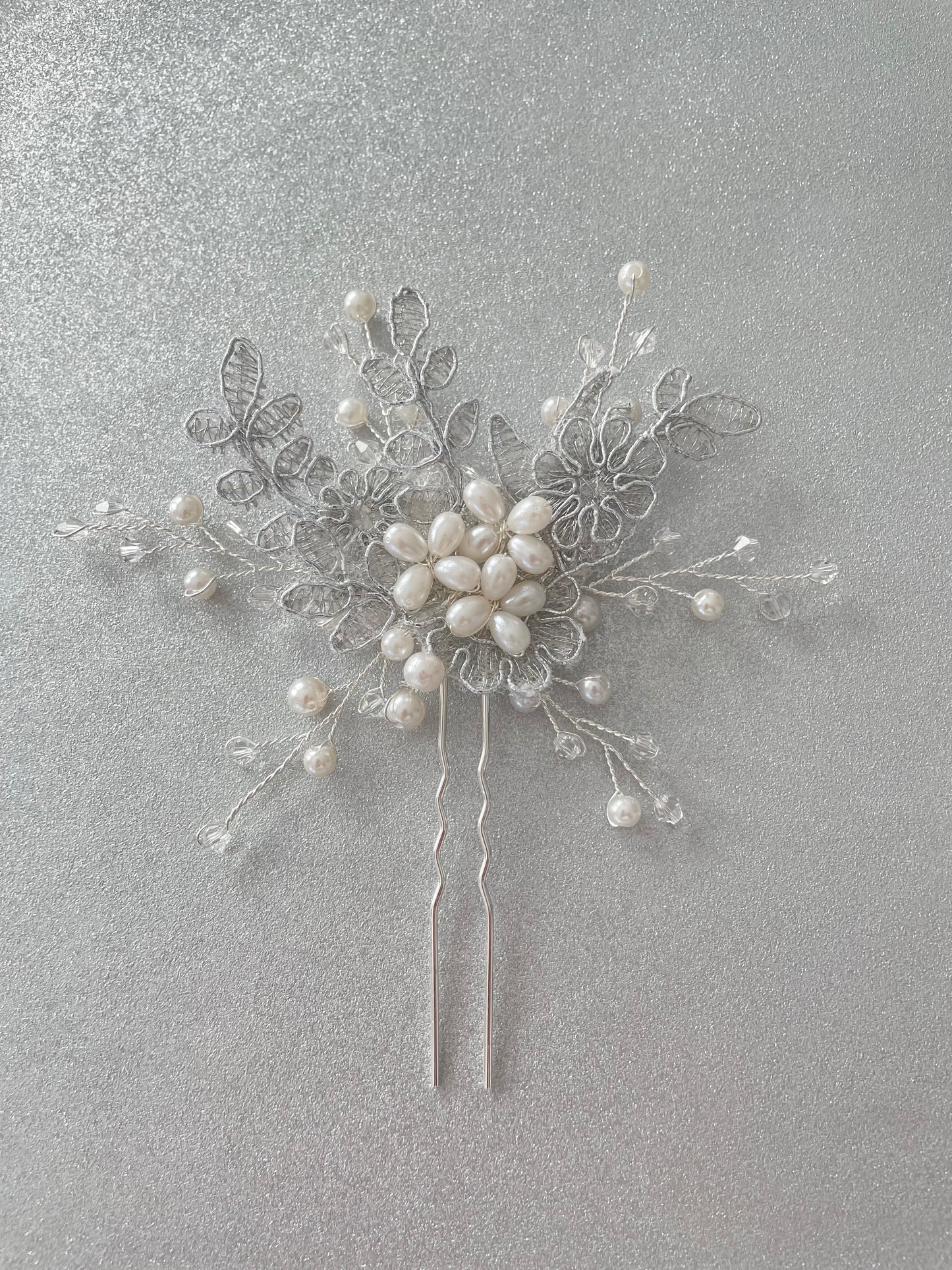 Suri Silver Leaves Spray Vine Hair Pin