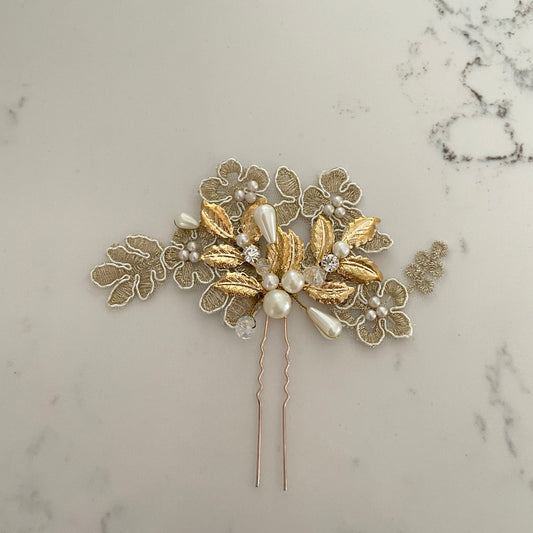 Lovett Golden Pearl Floral Hair Pin