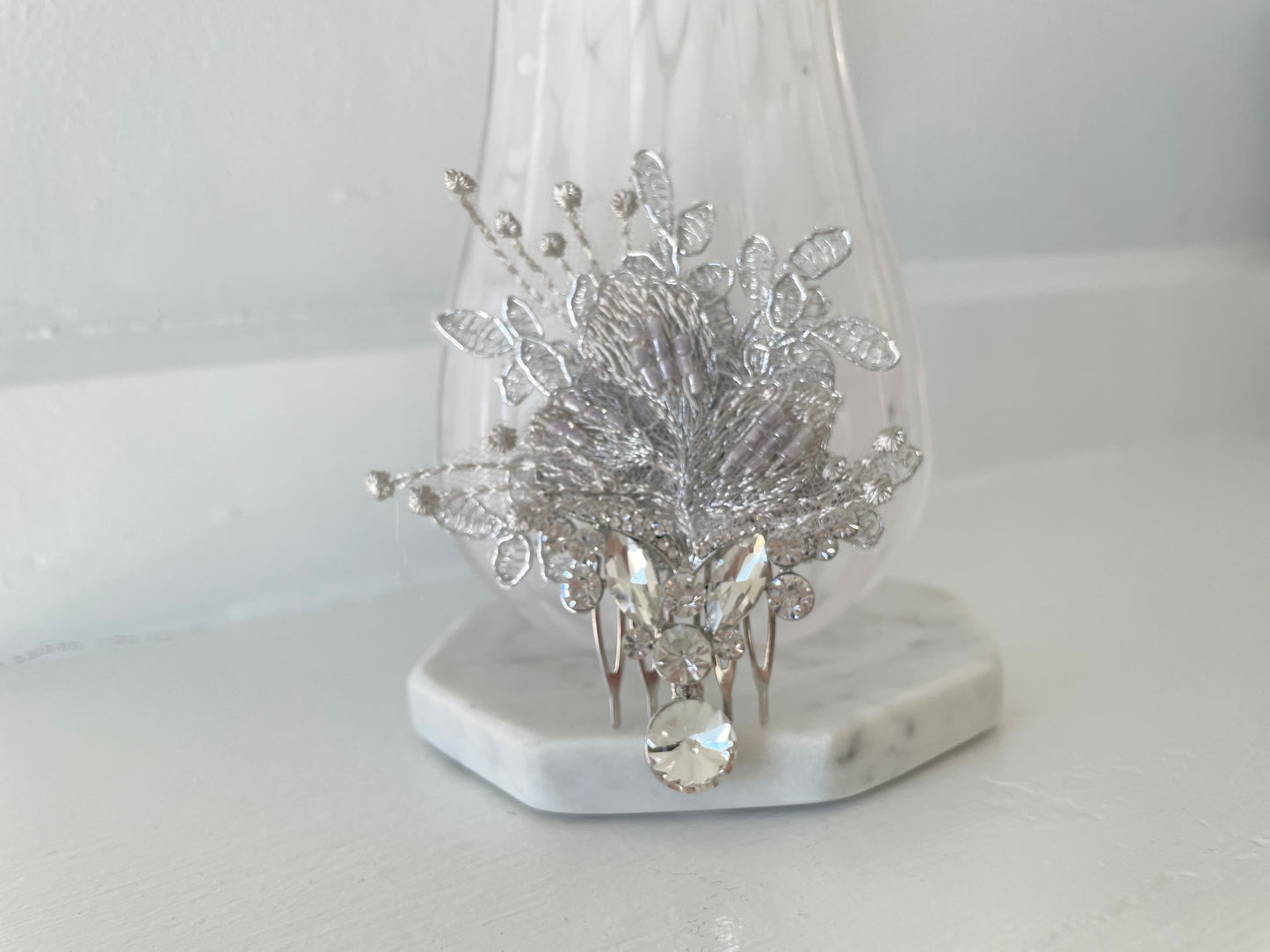 Jaqueline Dangling Rhinestone Silver Leaf Comb