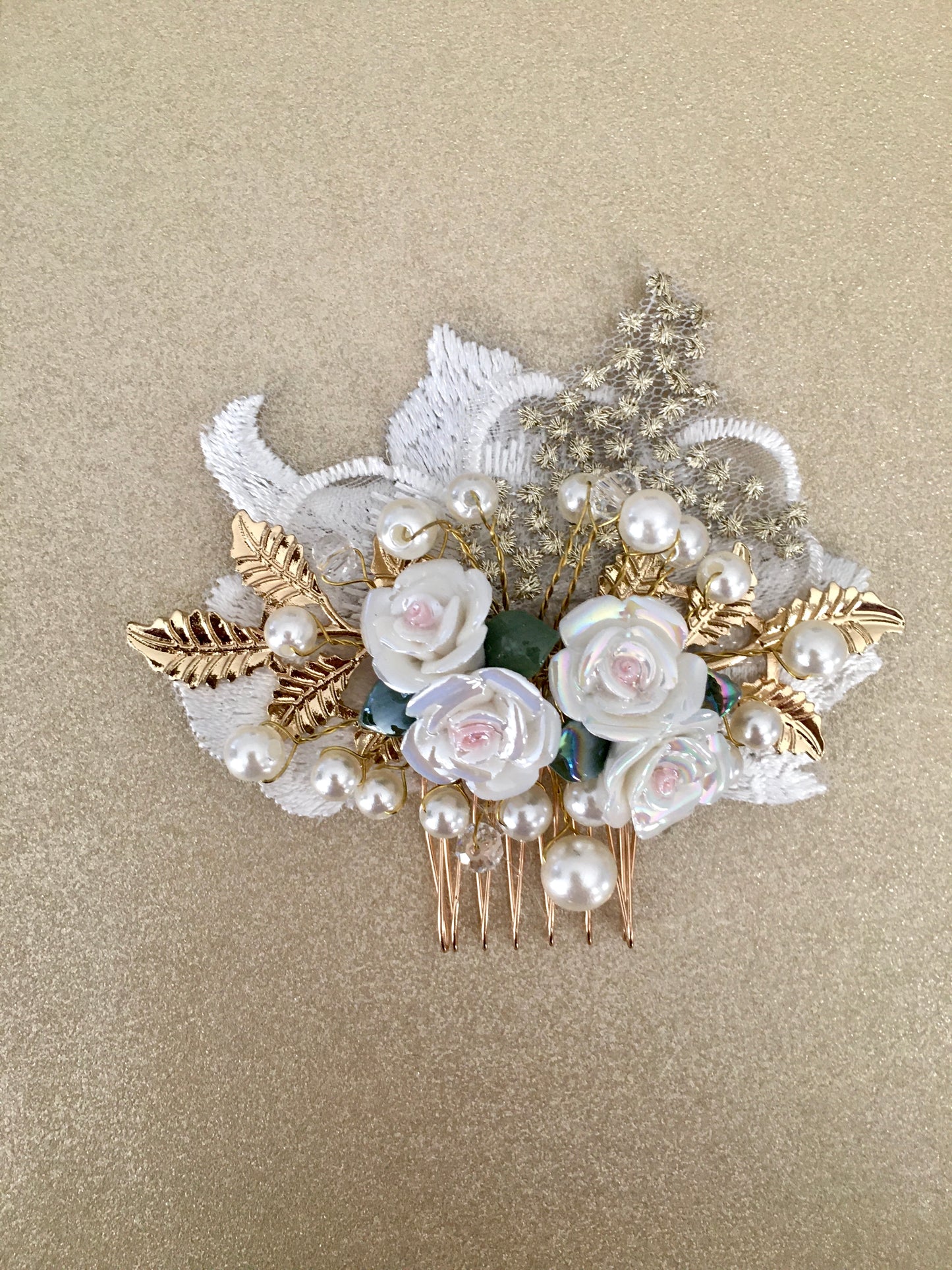 White Veil Golden Blush Floral Bridal Comb