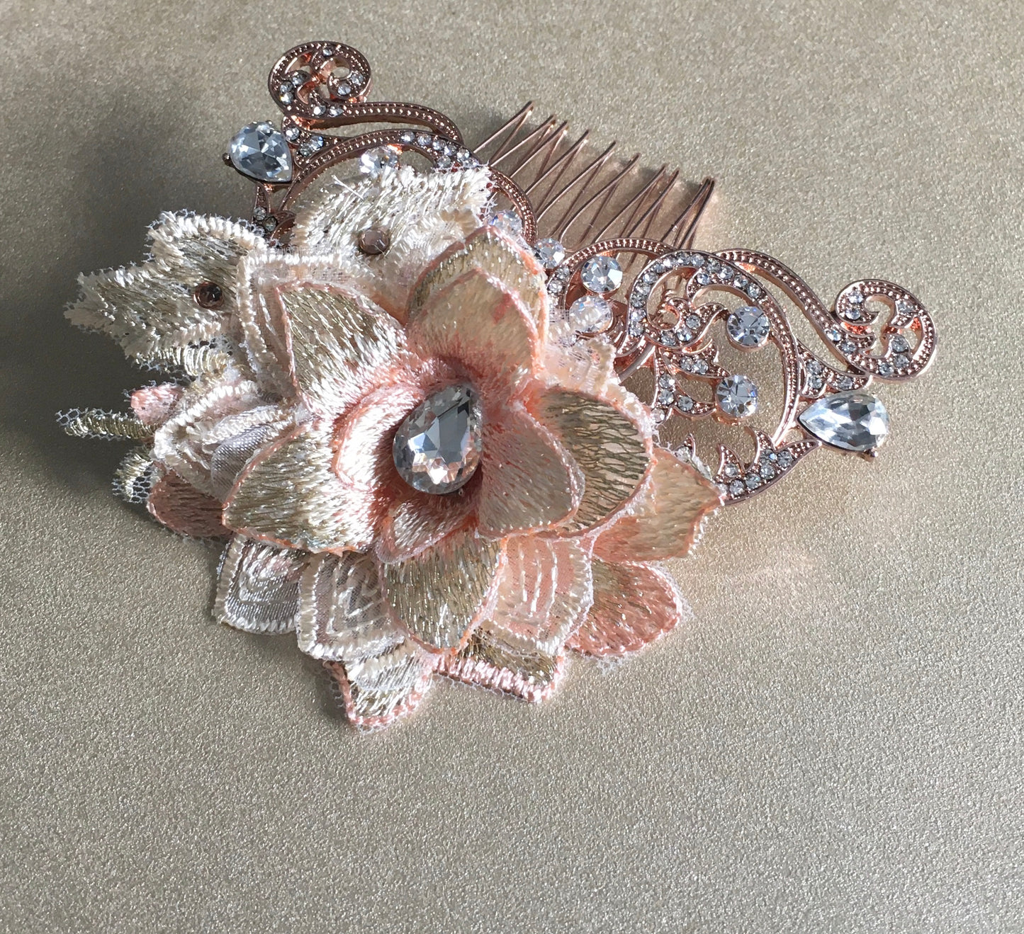 Maui Peach Champagne Hair Comb