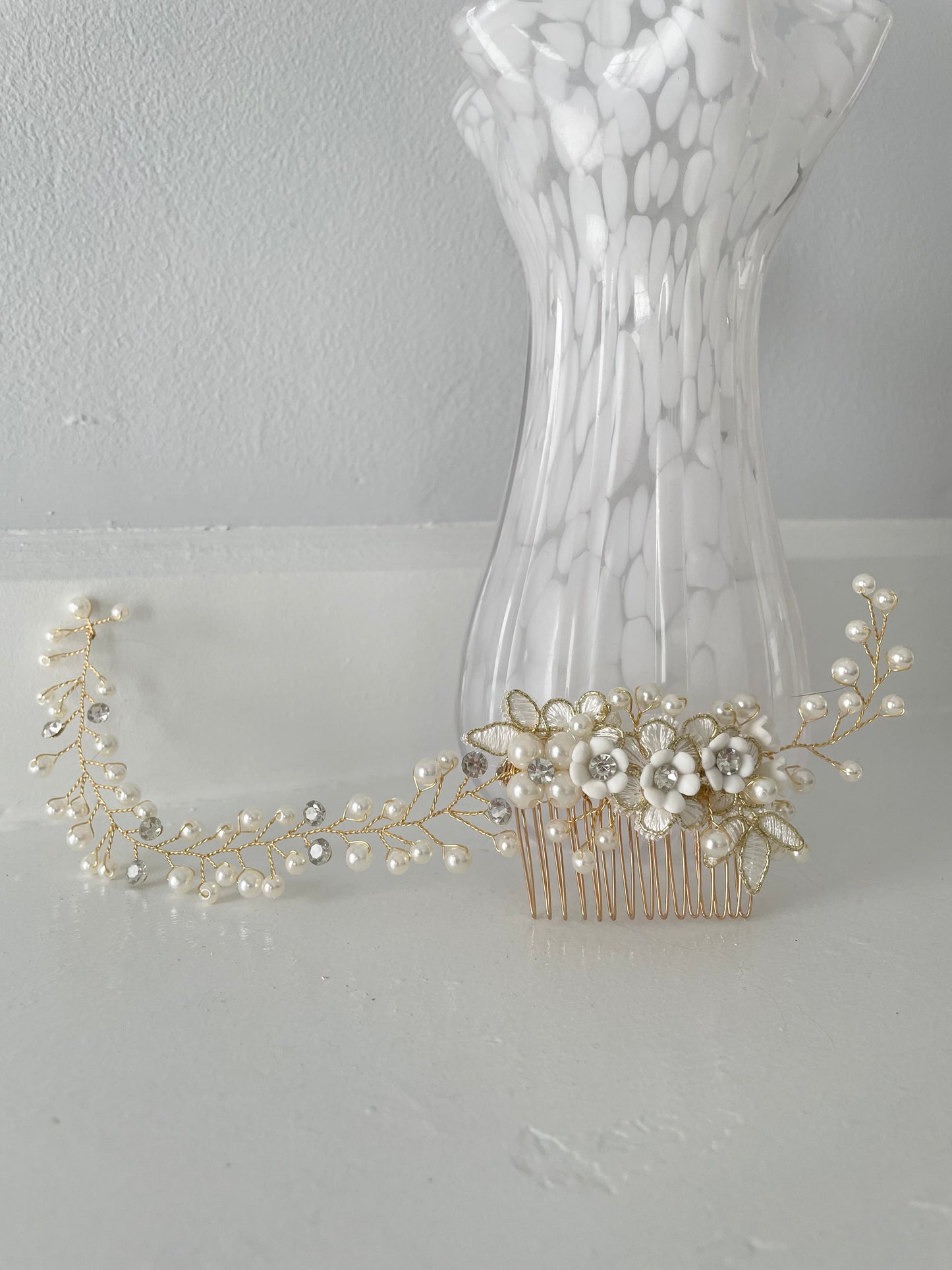 Colette Golden Pearl Hair Vine Comb