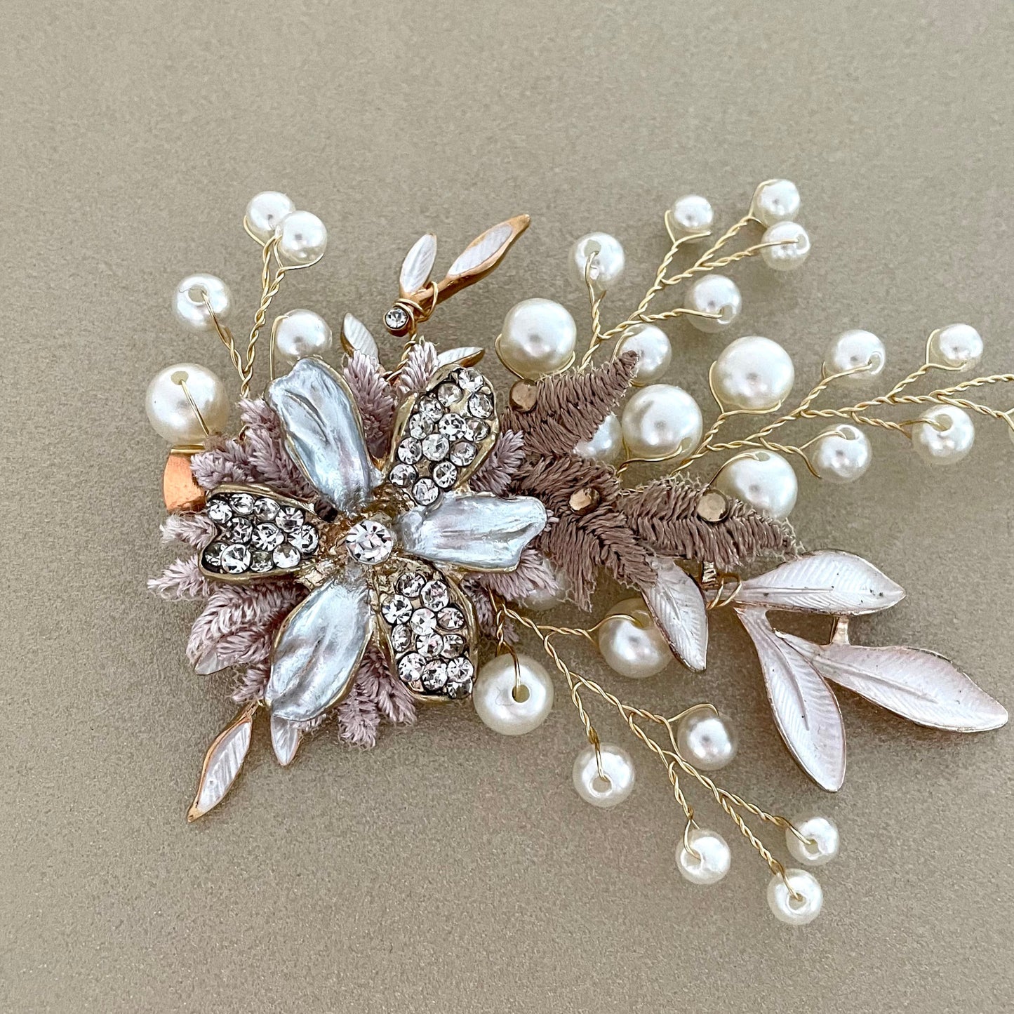 Golden Posey Floral Hair Clip
