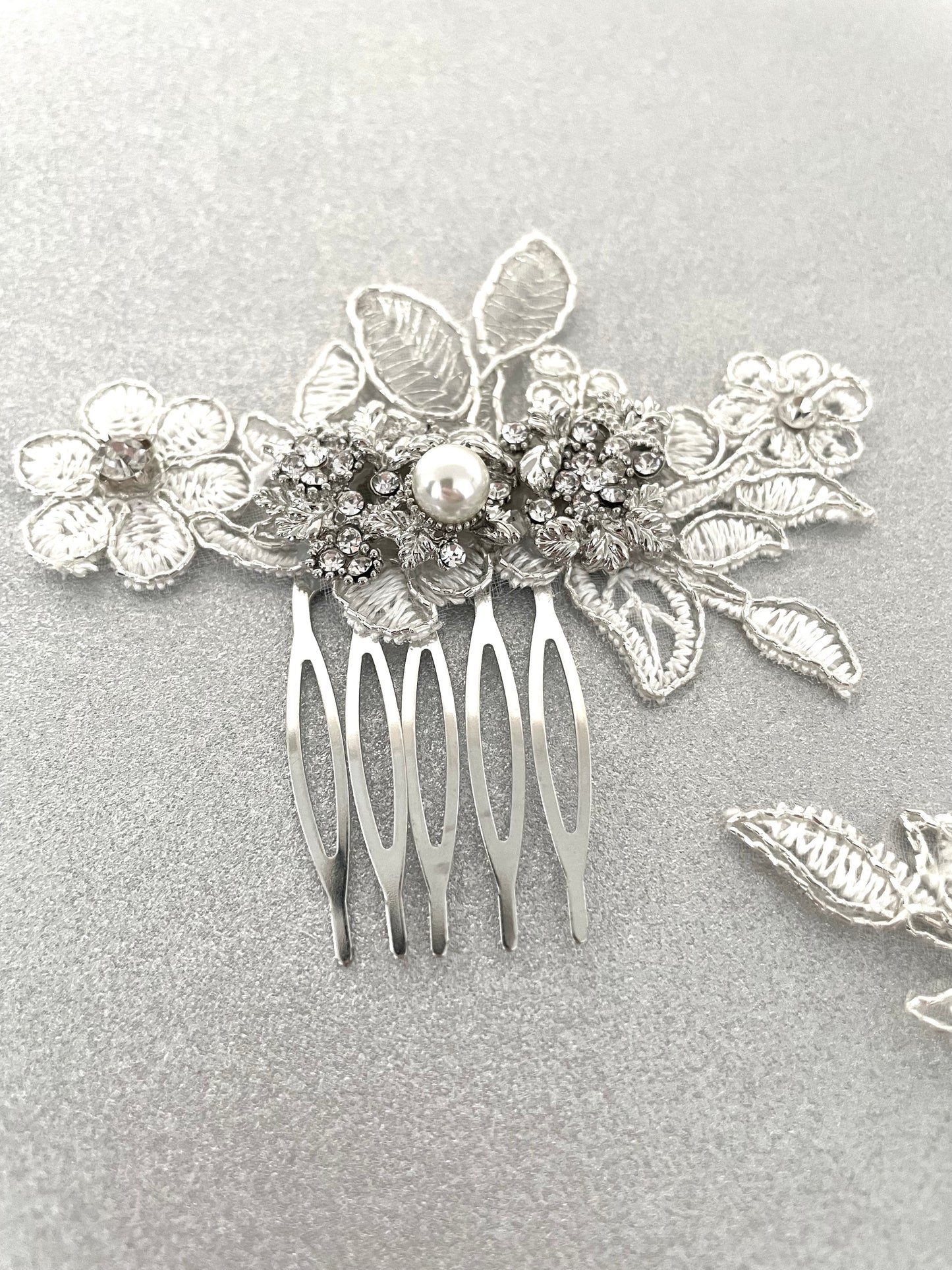Emmi & Ellie Vintage Bridal Comb Set