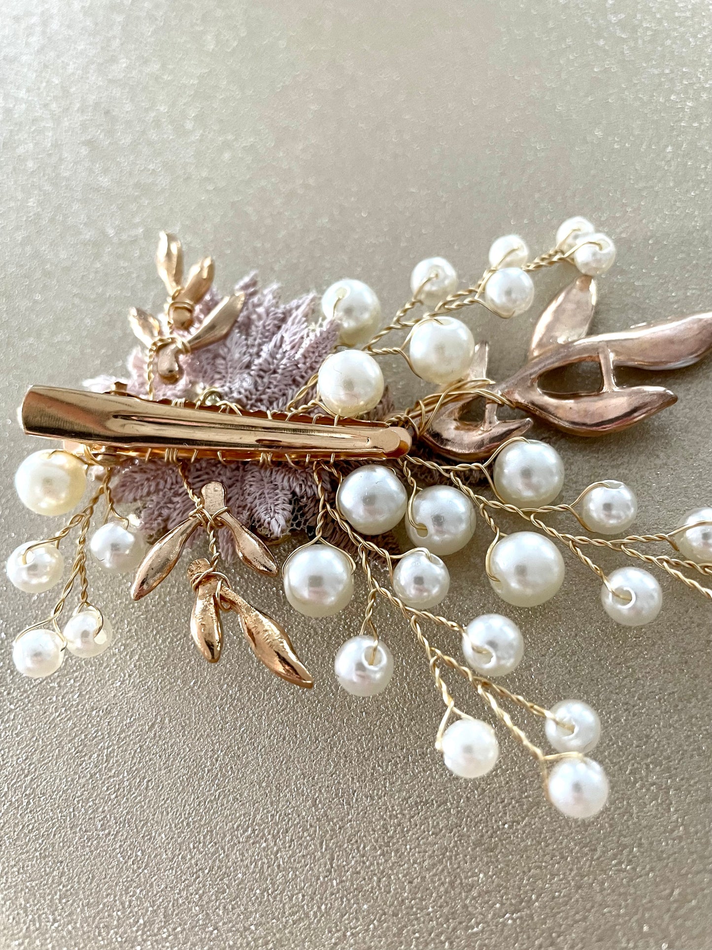 Golden Posey Floral Hair Clip