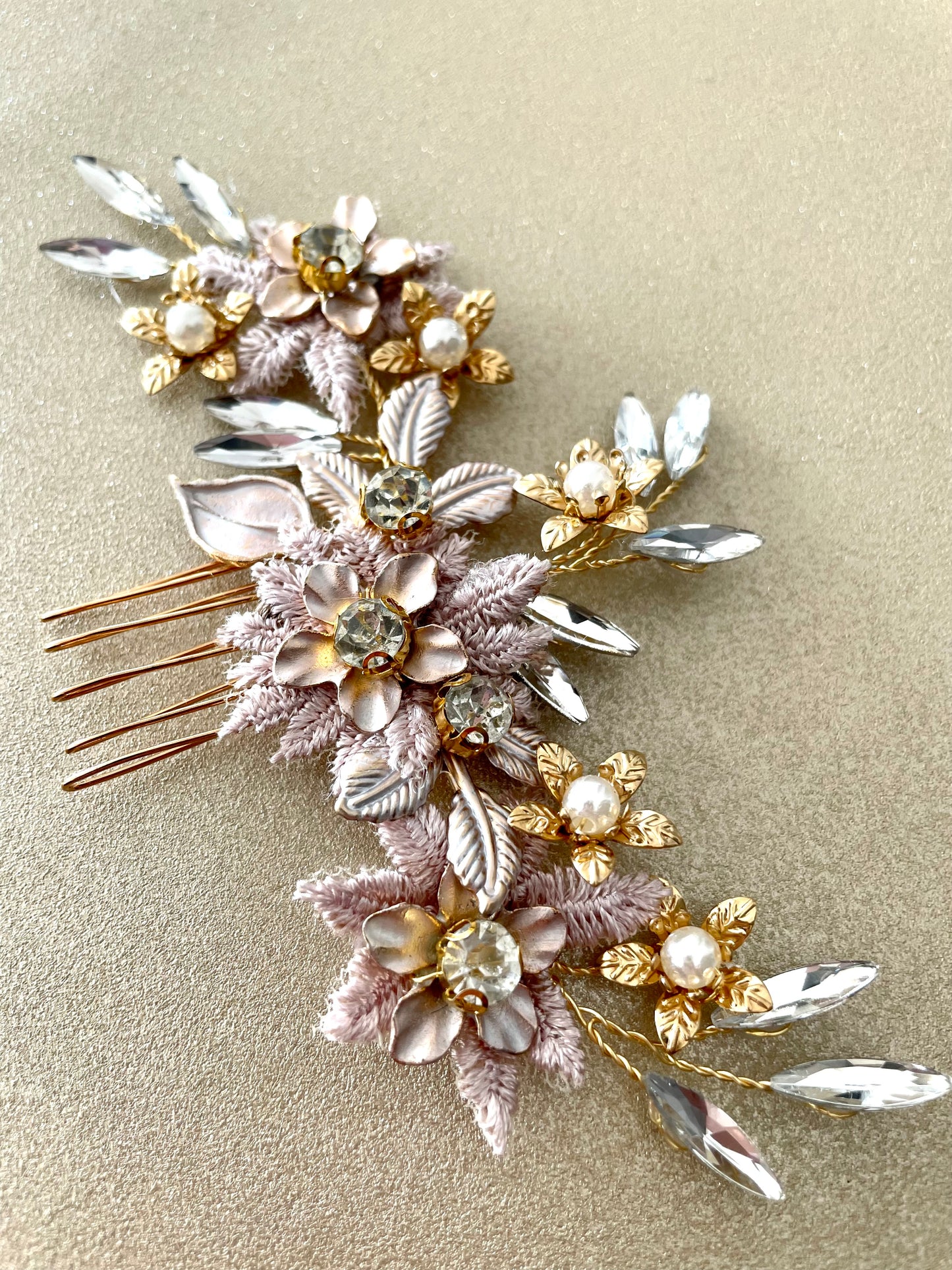 Charlotte Golden Floral Burst Bridal Comb