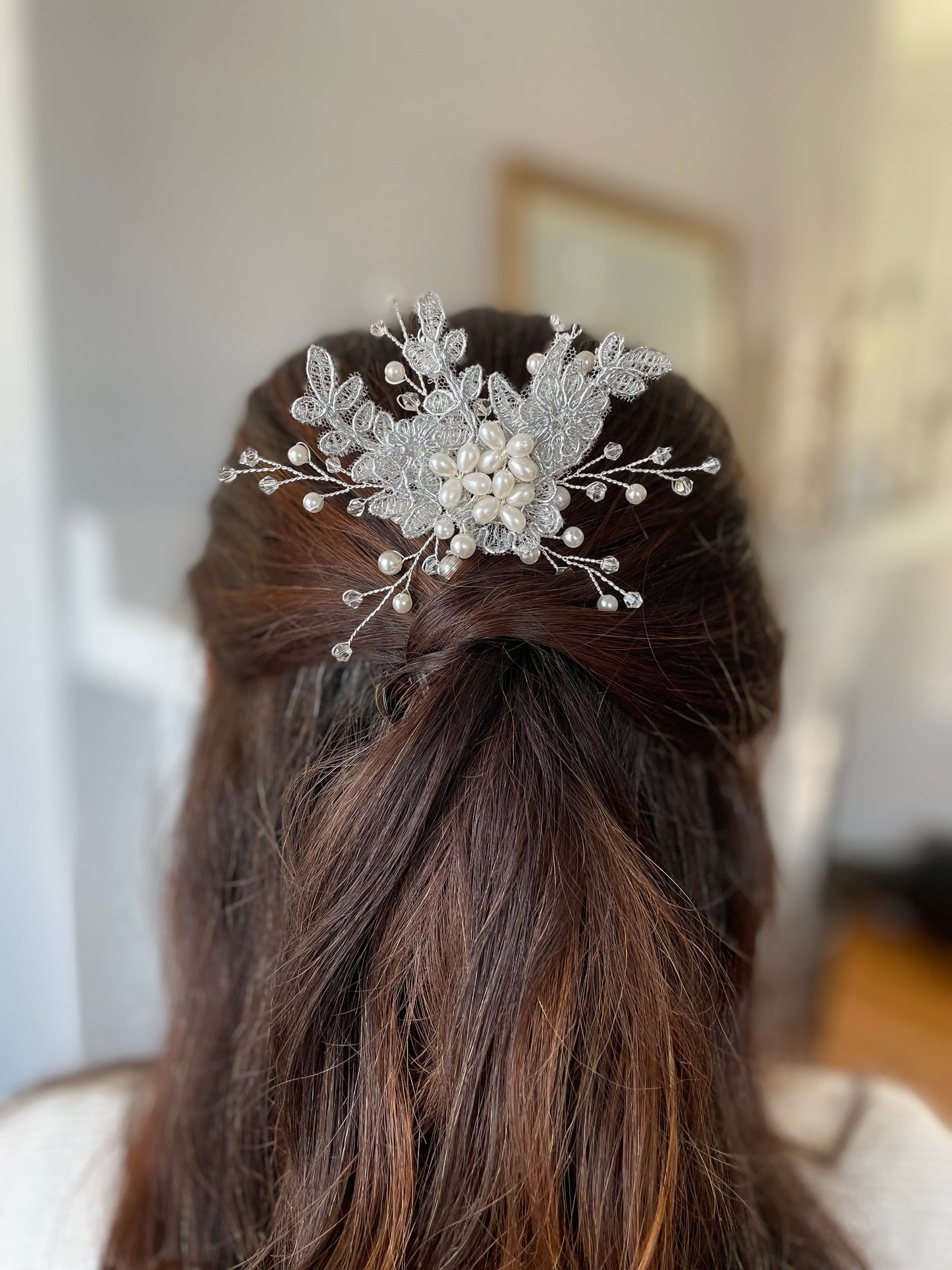 Suri Silver Leaves Spray Vine Hair Pin