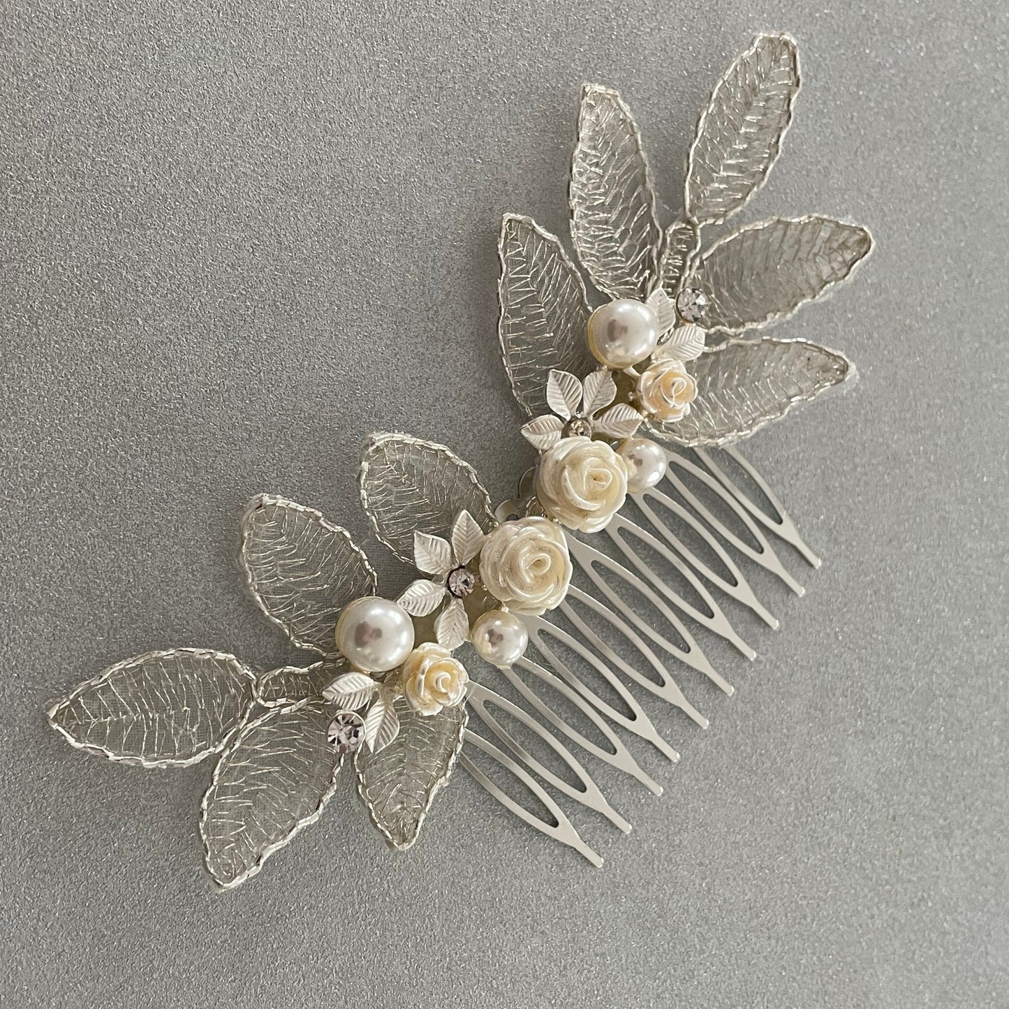 Veronica Vine Roses Hair Comb