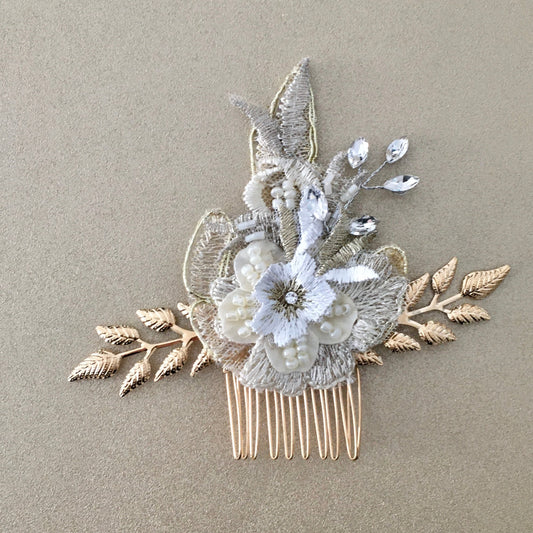 Sienna Two-Toned Floral Bridal Hair Comb
