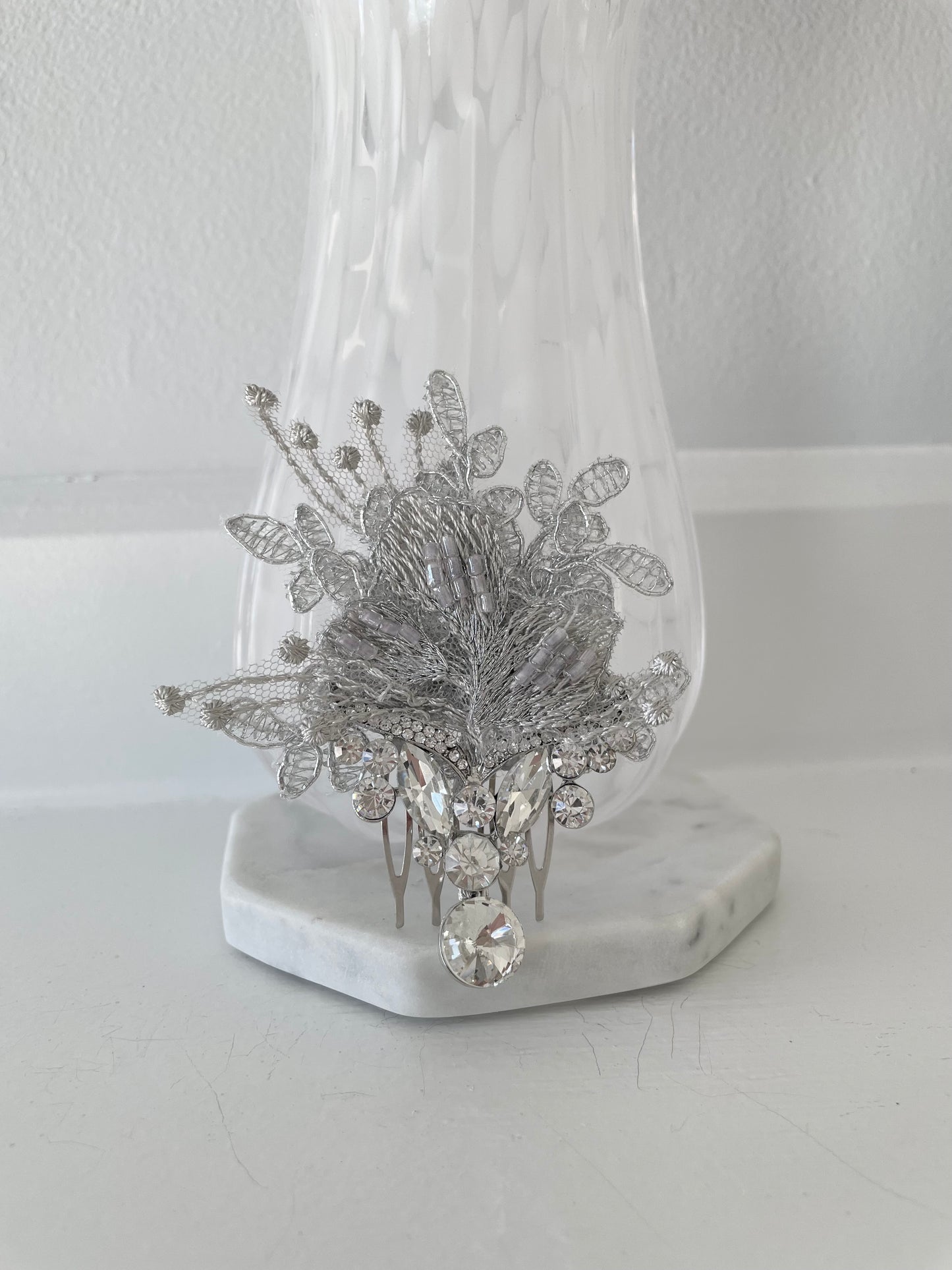 Jaqueline Dangling Rhinestone Silver Leaf Comb