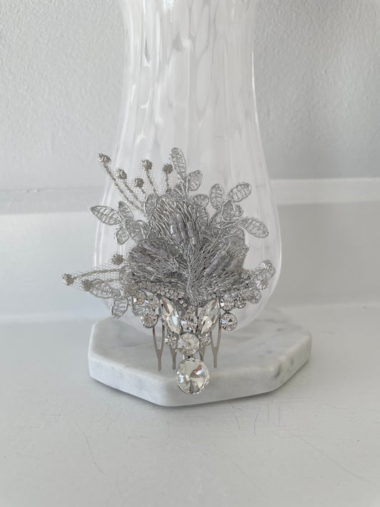 Jaqueline Dangling Rhinestone Silver Leaf Comb