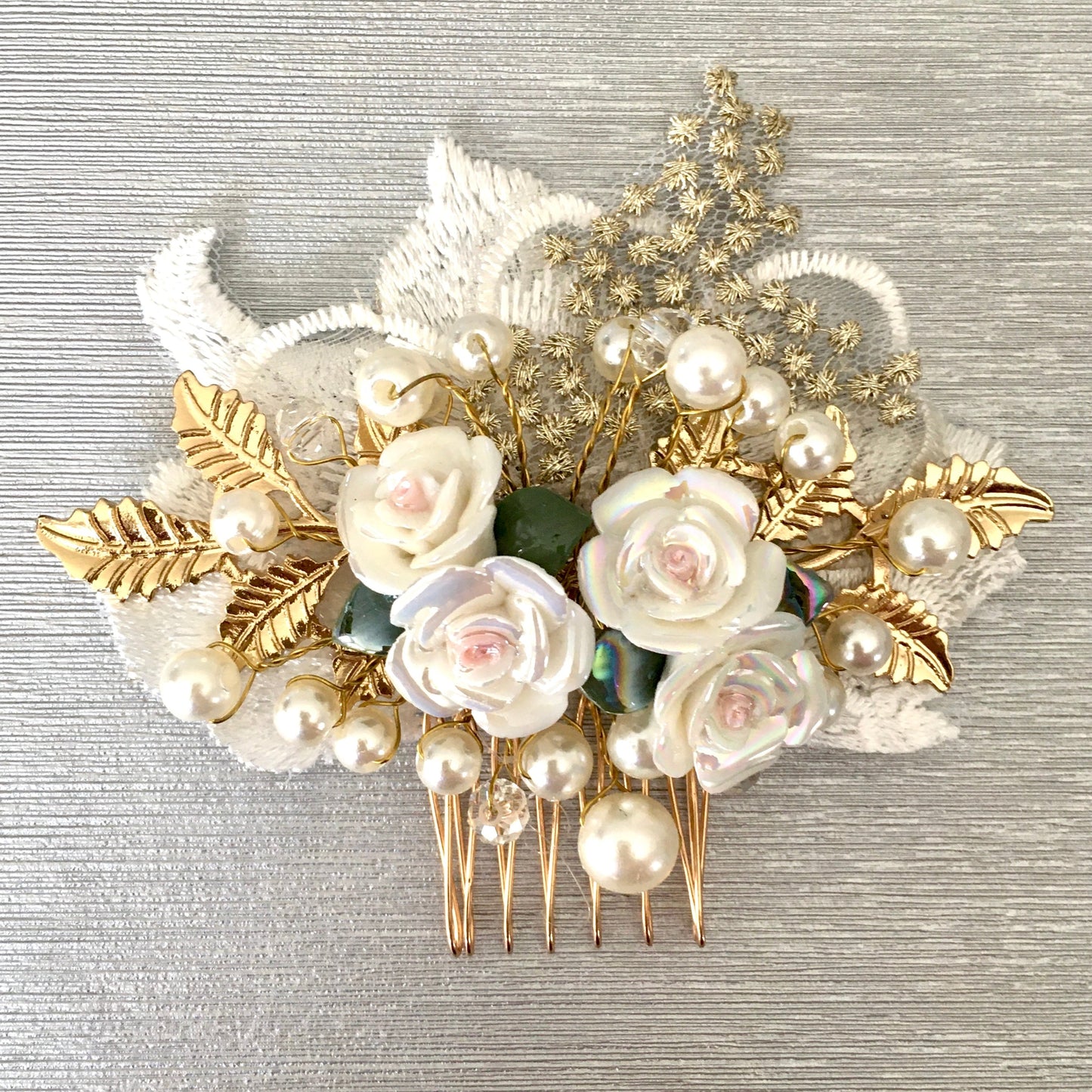 White Veil Golden Blush Floral Bridal Comb