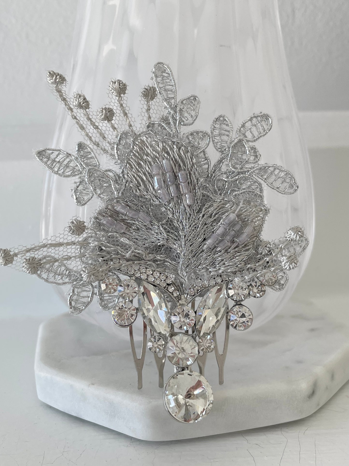 Jaqueline Dangling Rhinestone Silver Leaf Comb