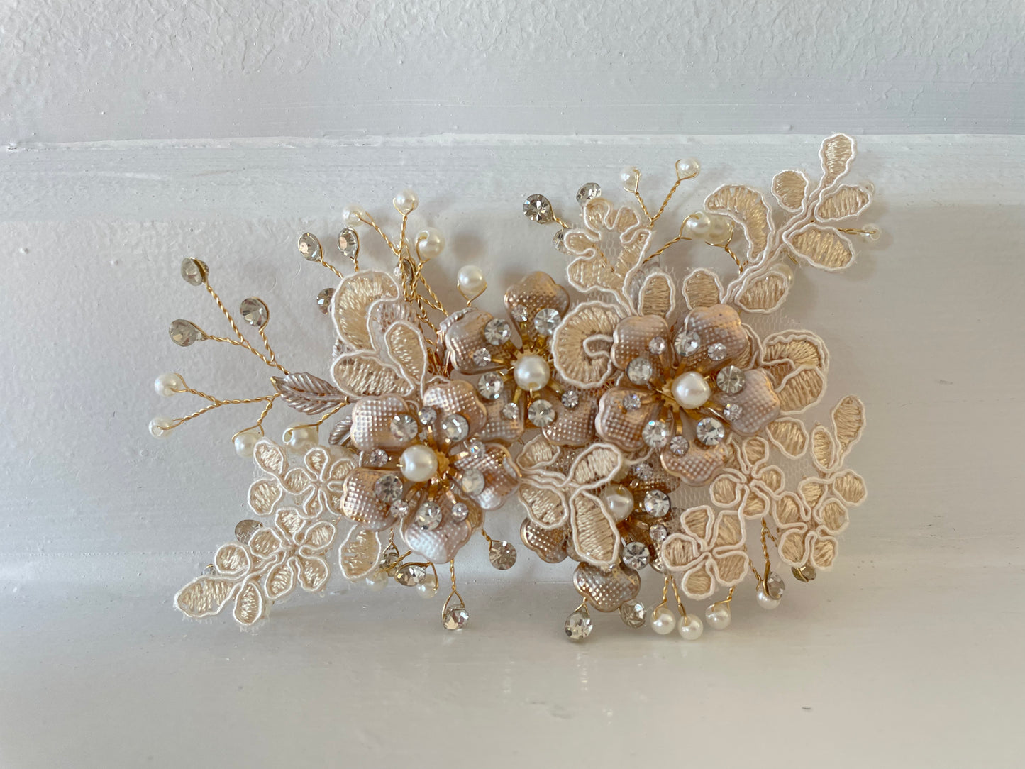 Alegria Floral Bridal Vine Clip