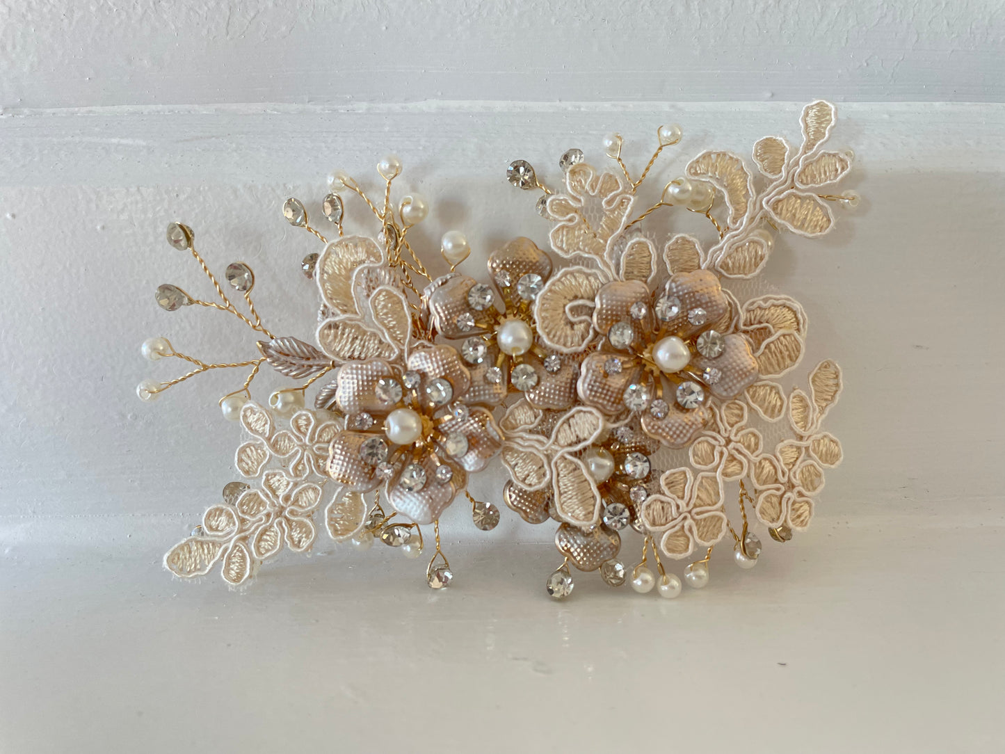 Alegria Floral Bridal Vine Clip
